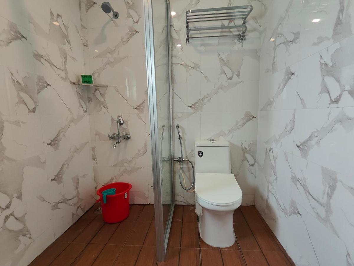 Hotel Comfort Kanchipuram Bagian luar foto
